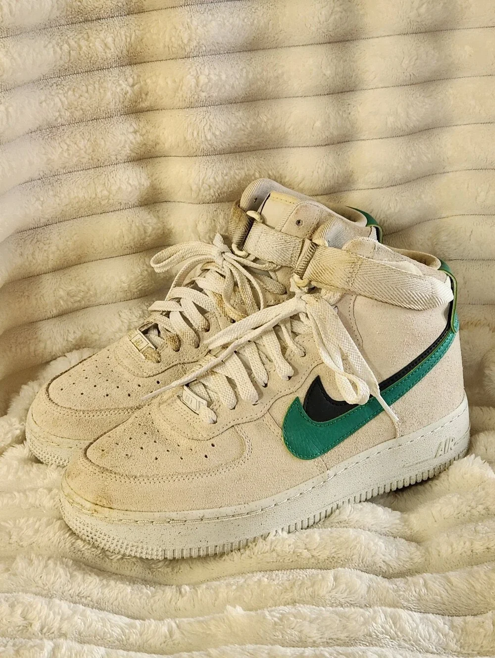 NIKE AIR FORCE 1 HIGH SE '82 Neptune Green Sneakers